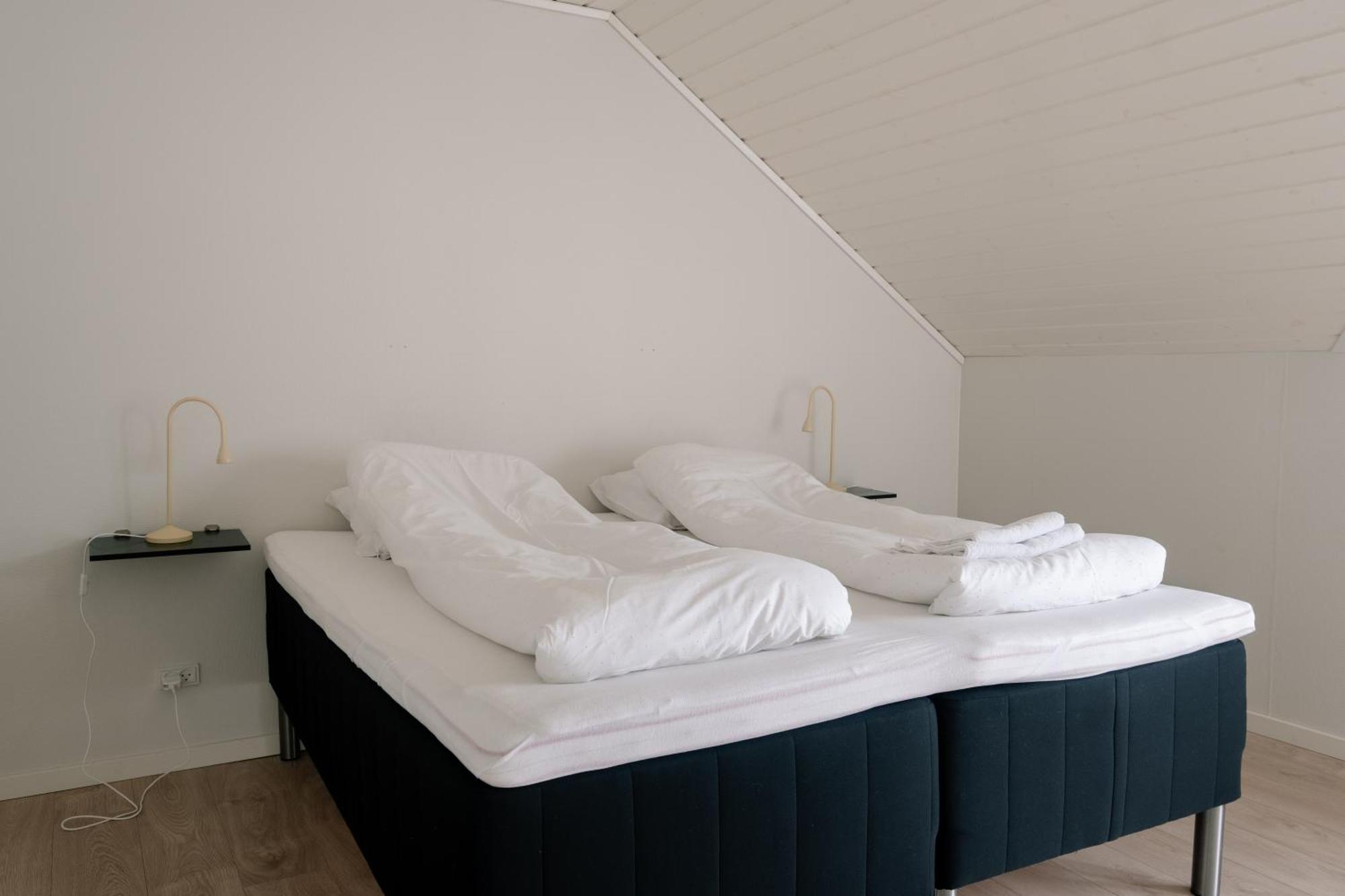 Spacious City Center Home By The Sea Klaksvík Exteriér fotografie