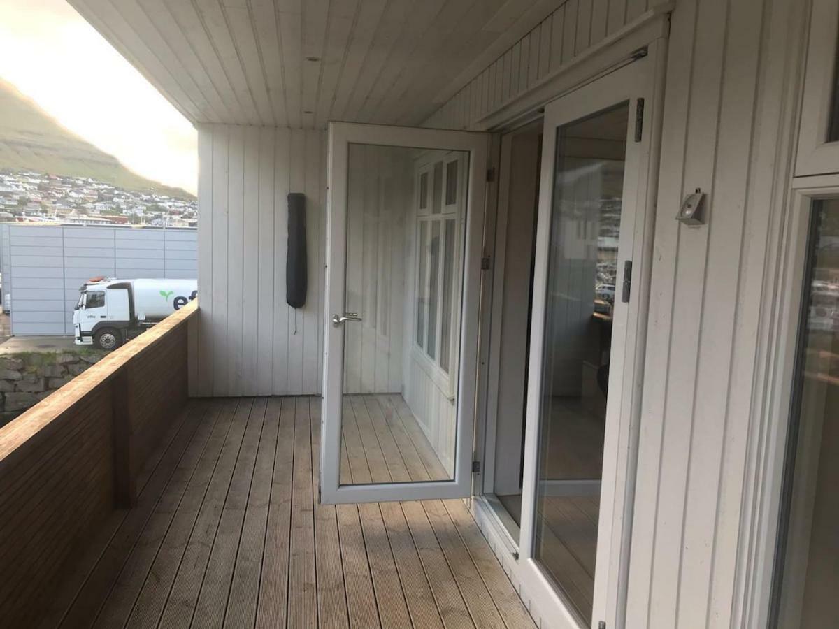 Spacious City Center Home By The Sea Klaksvík Exteriér fotografie